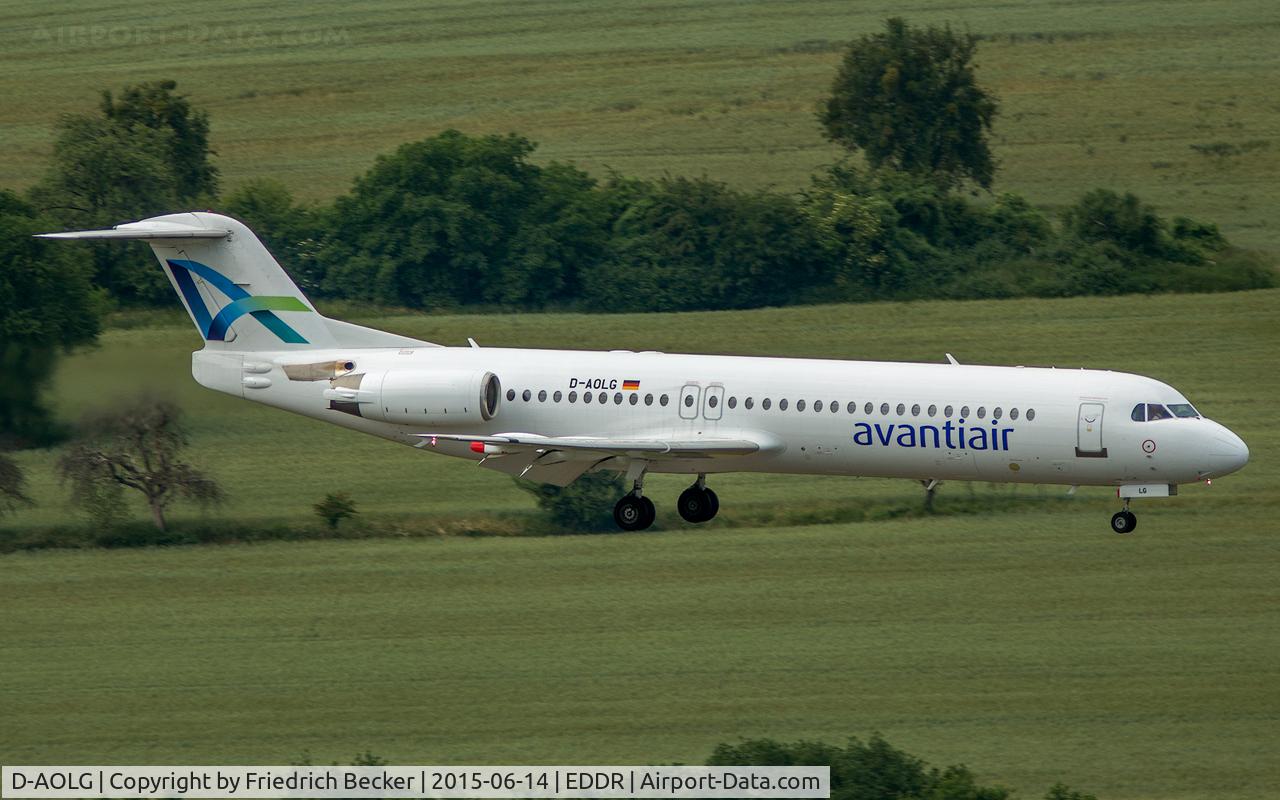D-AOLG, 1993 Fokker 100 (F-28-0100) C/N 11452, on final RW09