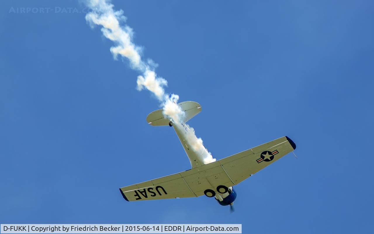 D-FUKK, Canadian Car & Foundry T-6 Harvard Mk4 C/N CCF4-046, flying display at the Saarbrücken Flughafenfest 2015