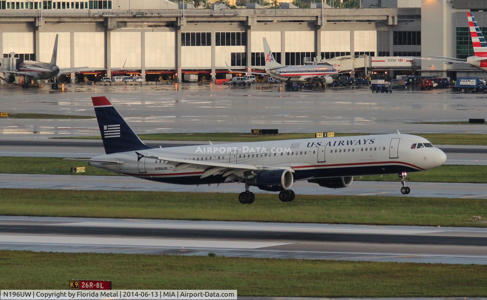 N196UW, 2009 Airbus A321-211 C/N 3879, US Airways A321