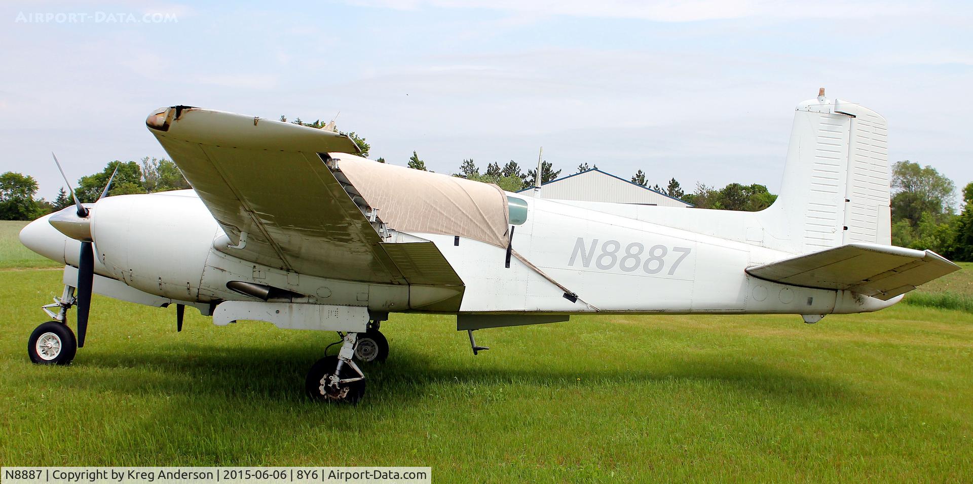 N8887, 1954 Beech B50 C/N CH-84, EAA Chapter 551 Bean and Brat Fly-in