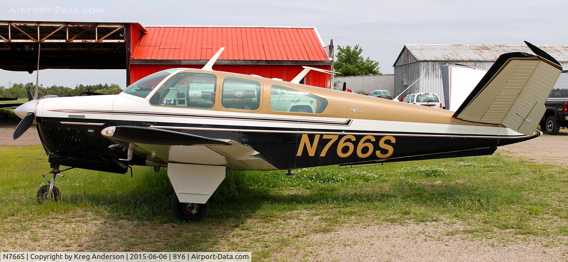 N766S, 1965 Beech S35 Bonanza C/N D-7818, EAA Chapter 551 Bean and Brat Fly-in