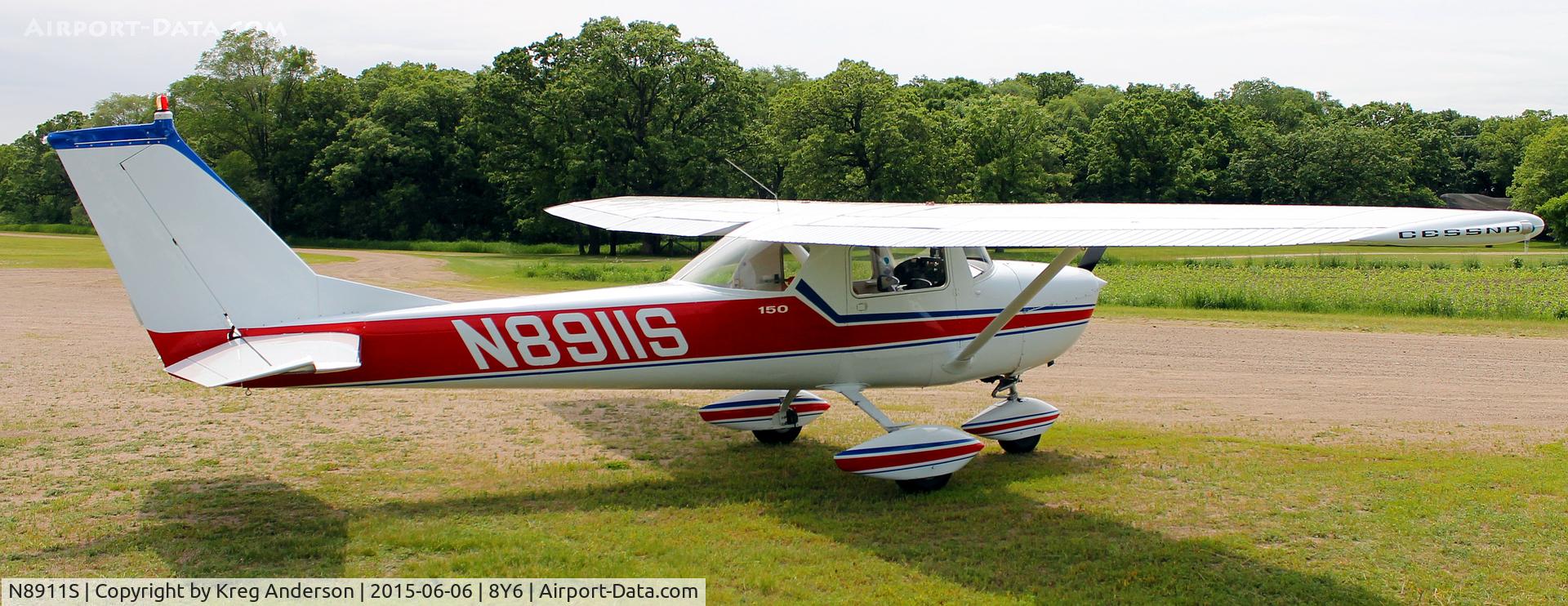 N8911S, 1965 Cessna 150F C/N 15062211, EAA Chapter 551 Bean and Brat Fly-in