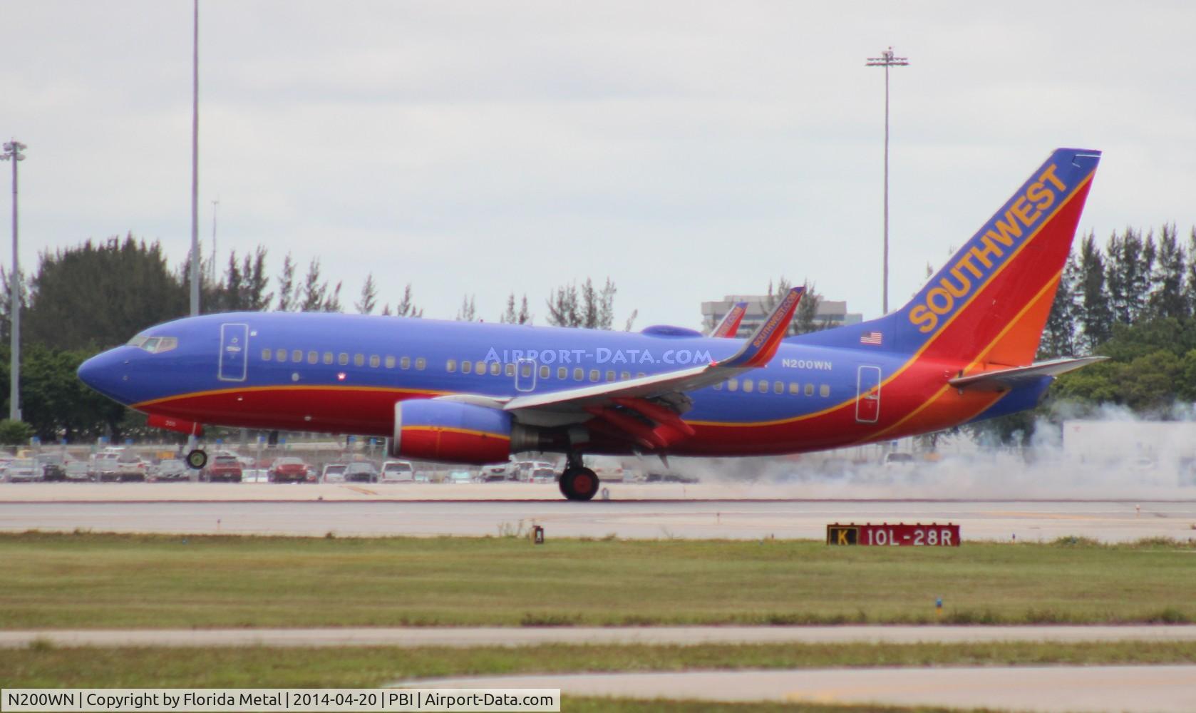 N200WN, 2005 Boeing 737-7H4 C/N 32482, Southwest 737-700