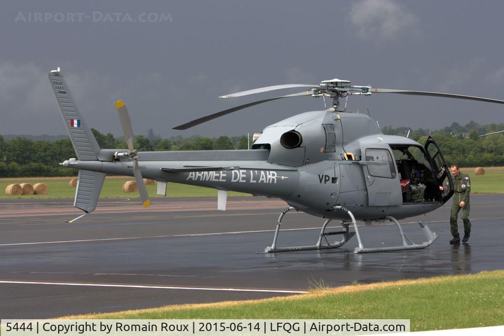 5444, Aérospatiale AS-555AN Fennec C/N 5444, Parked