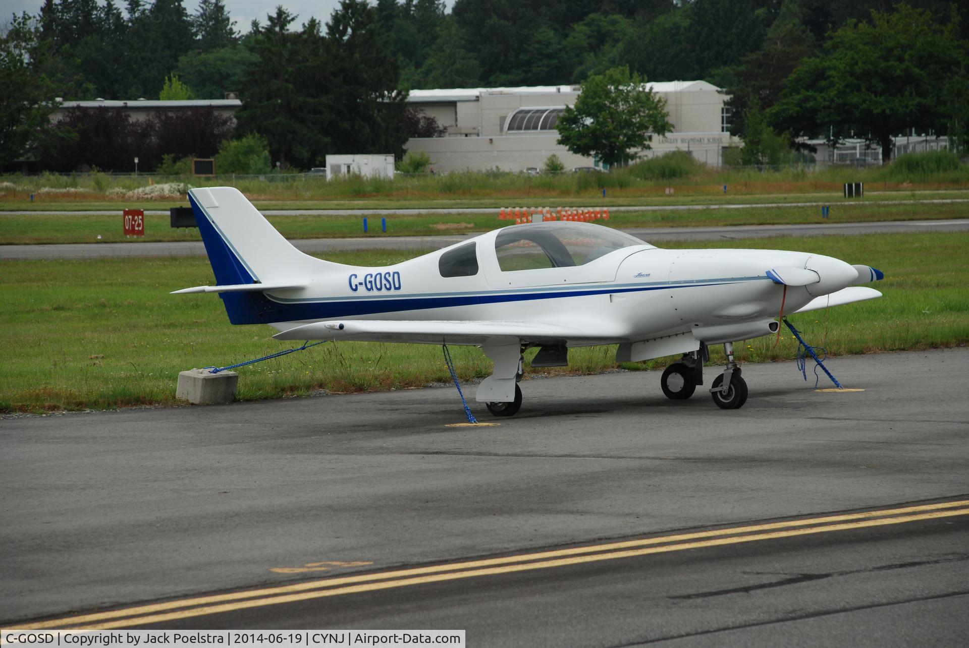 C-GOSD, 1991 Lancair 235 C/N 118, C-GOSD at Langley airport BC