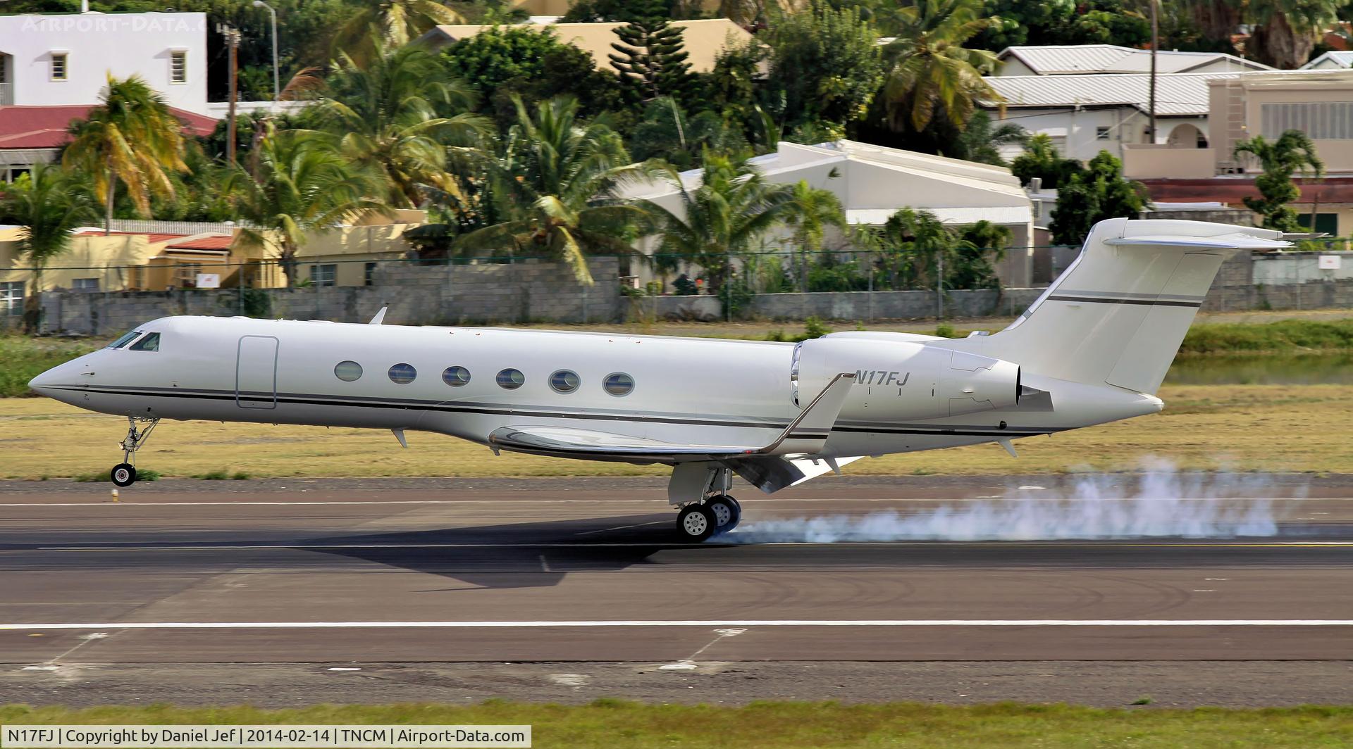N17FJ, 2000 Gulfstream G-V C/N 607, N17FJ