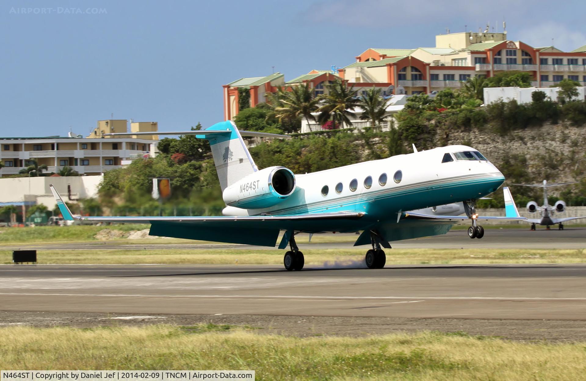 N464ST, 2005 Gulfstream Aerospace GIV-X (G450) C/N 4022, N464ST