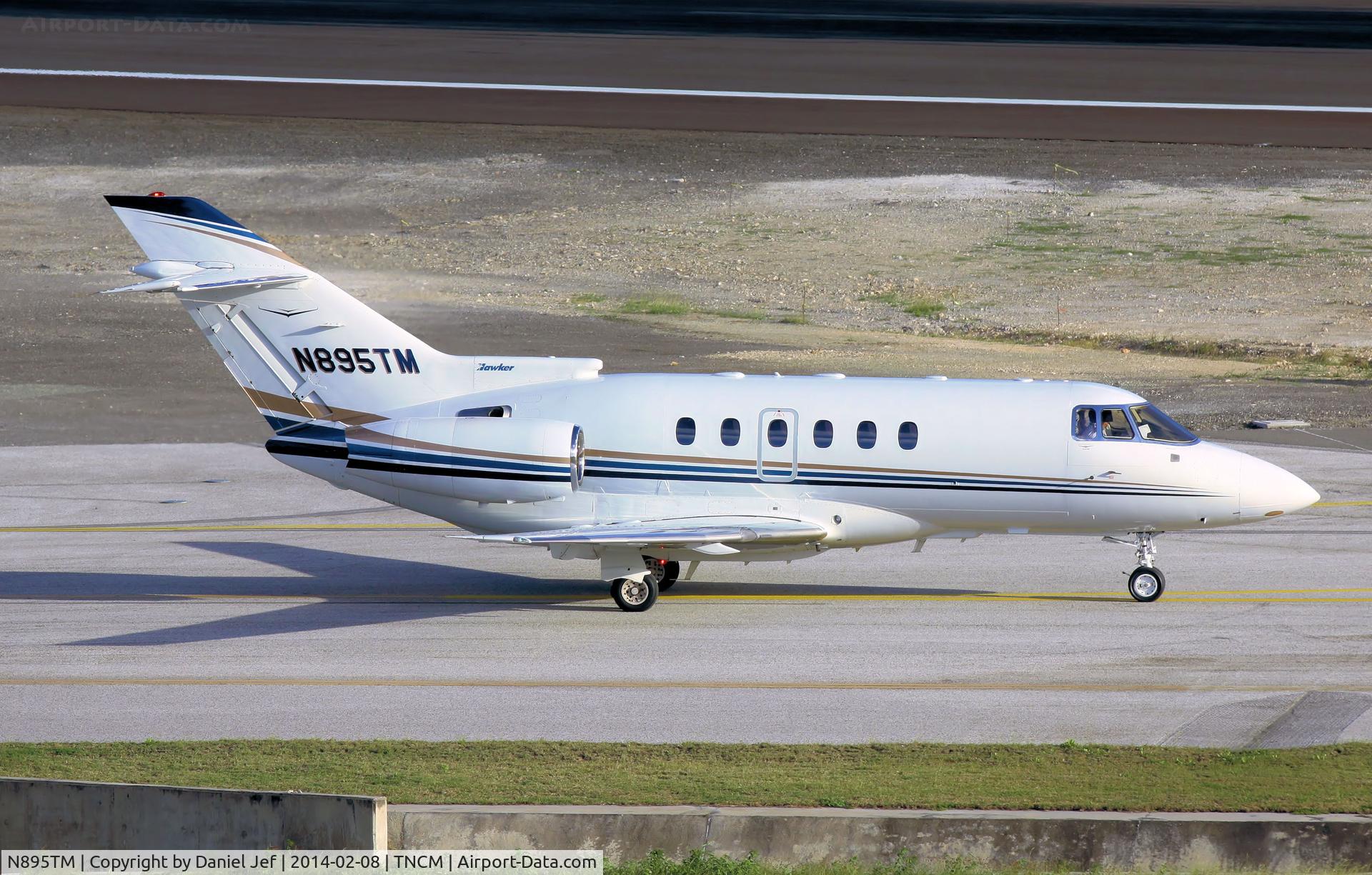 N895TM, 1999 Raytheon Hawker 800XP C/N 258416, N895TM