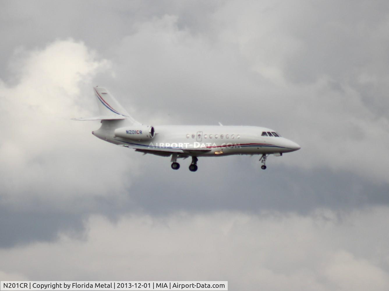 N201CR, 1995 Dassault Falcon 2000 C/N 002, Falcon 2000