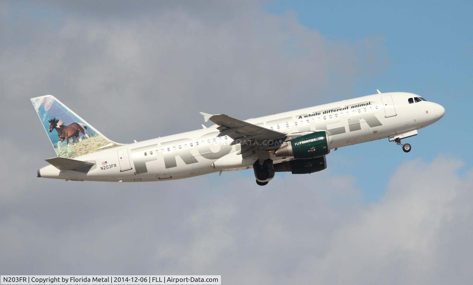 N203FR, 2002 Airbus A320-214 C/N 1806, Frontier Sally the Mustang