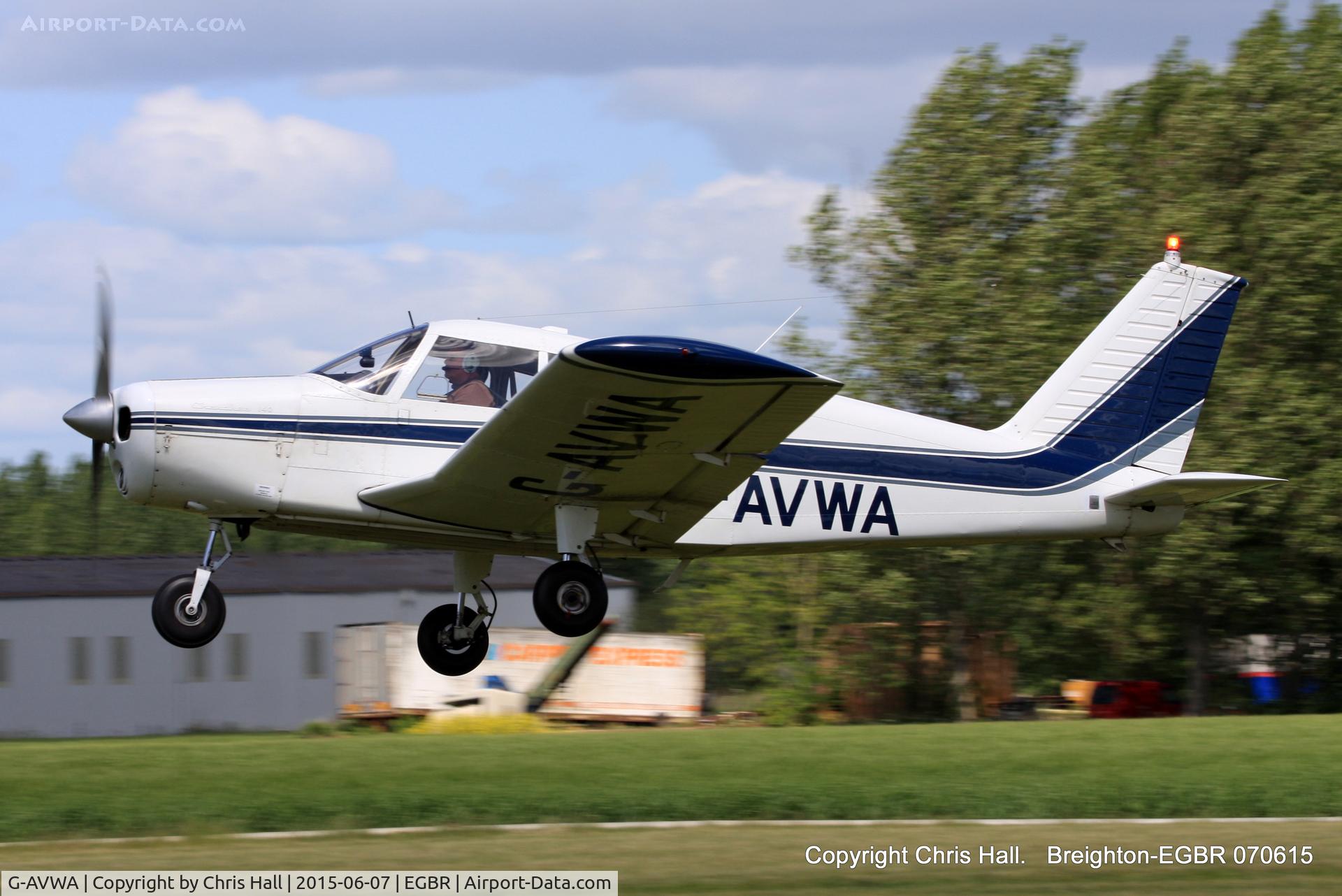 G-AVWA, 1967 Piper PA-28-140 Cherokee C/N 28-23660, at Breighton's Summer fly in