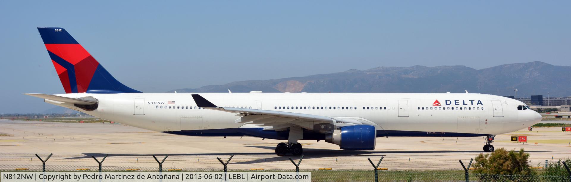 N812NW, 2006 Airbus A330-323 C/N 0784, El Prat Barcelona - España