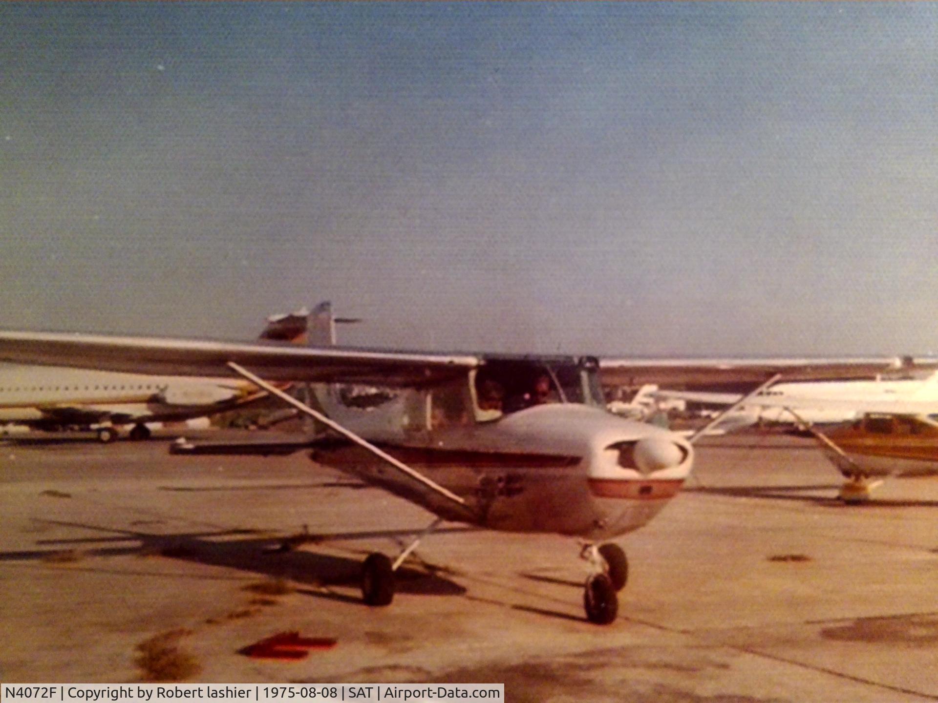N4072F, 1958 Cessna 172 C/N 36972, 1975 photo.  San Antonio, TX