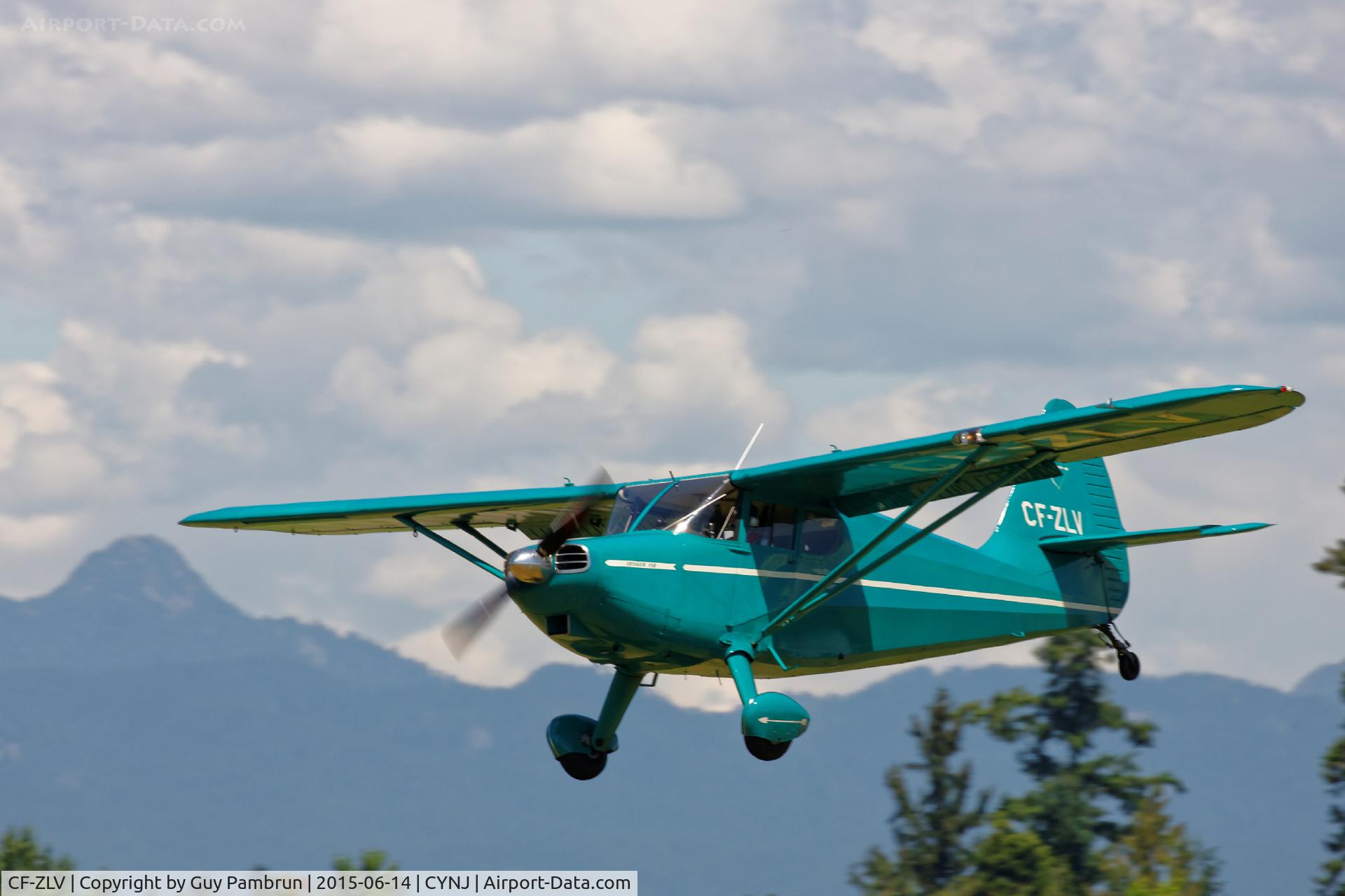 CF-ZLV, 1946 Stinson 108X Voyager C/N 108 805X, Landing