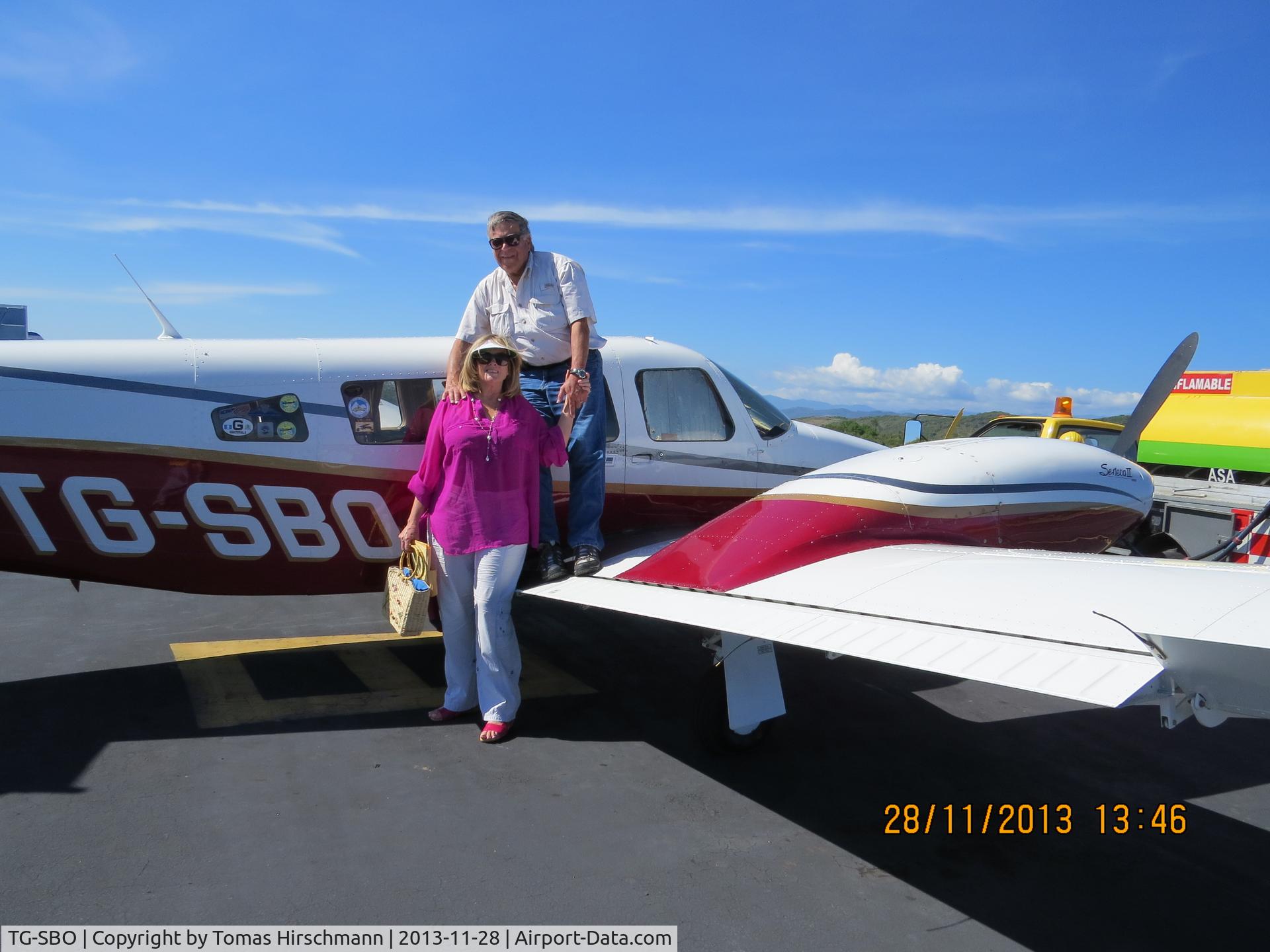 TG-SBO, 1980 Piper PA-34-200T Seneca II C/N 34-8070305, Owner and wife at PUERTO ESCONDIDO, MEXICO