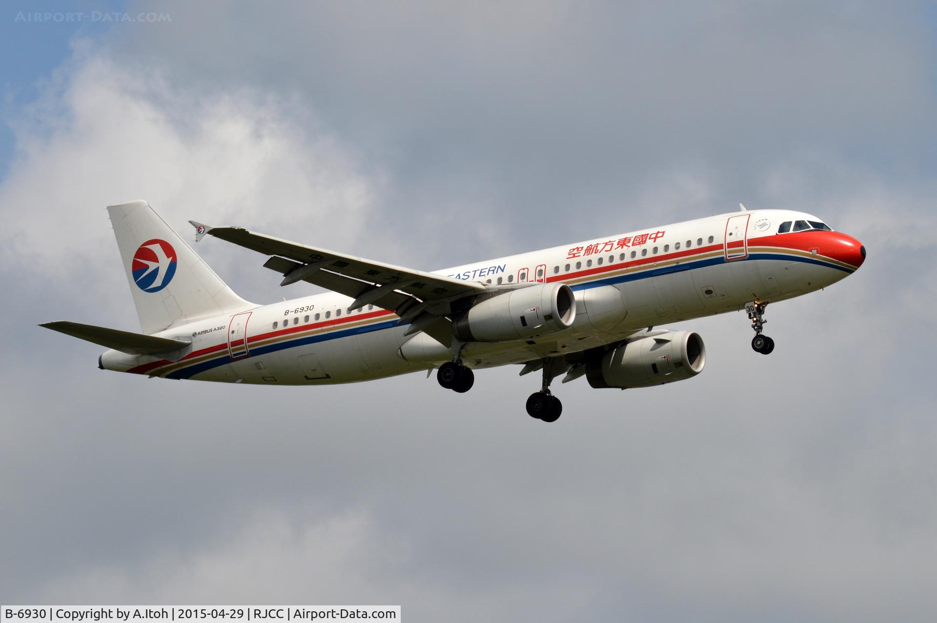 B-6930, 2012 Airbus A320-232 C/N 5242, App Rwy 19L
