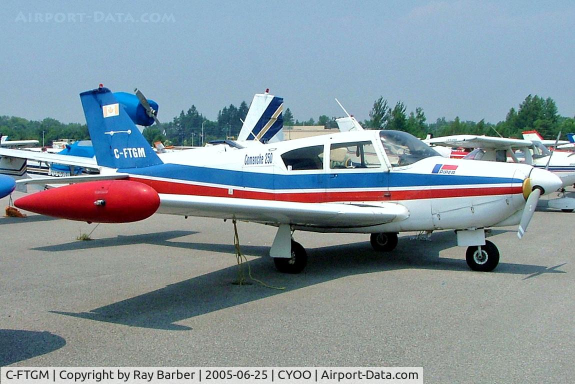 C-FTGM, 1960 Piper PA-24-250 Comanche C/N 24-2150, Piper PA-24-250 Comanche [24-2150] Oshawa~C 25/06/2005