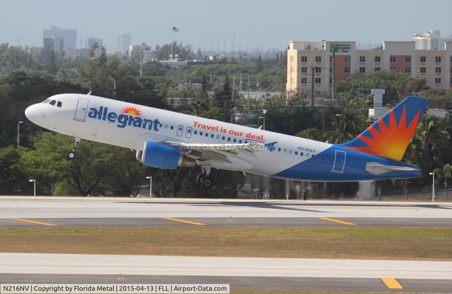 N216NV, 2000 Airbus A320-214 C/N 1318, Allegiant A320
