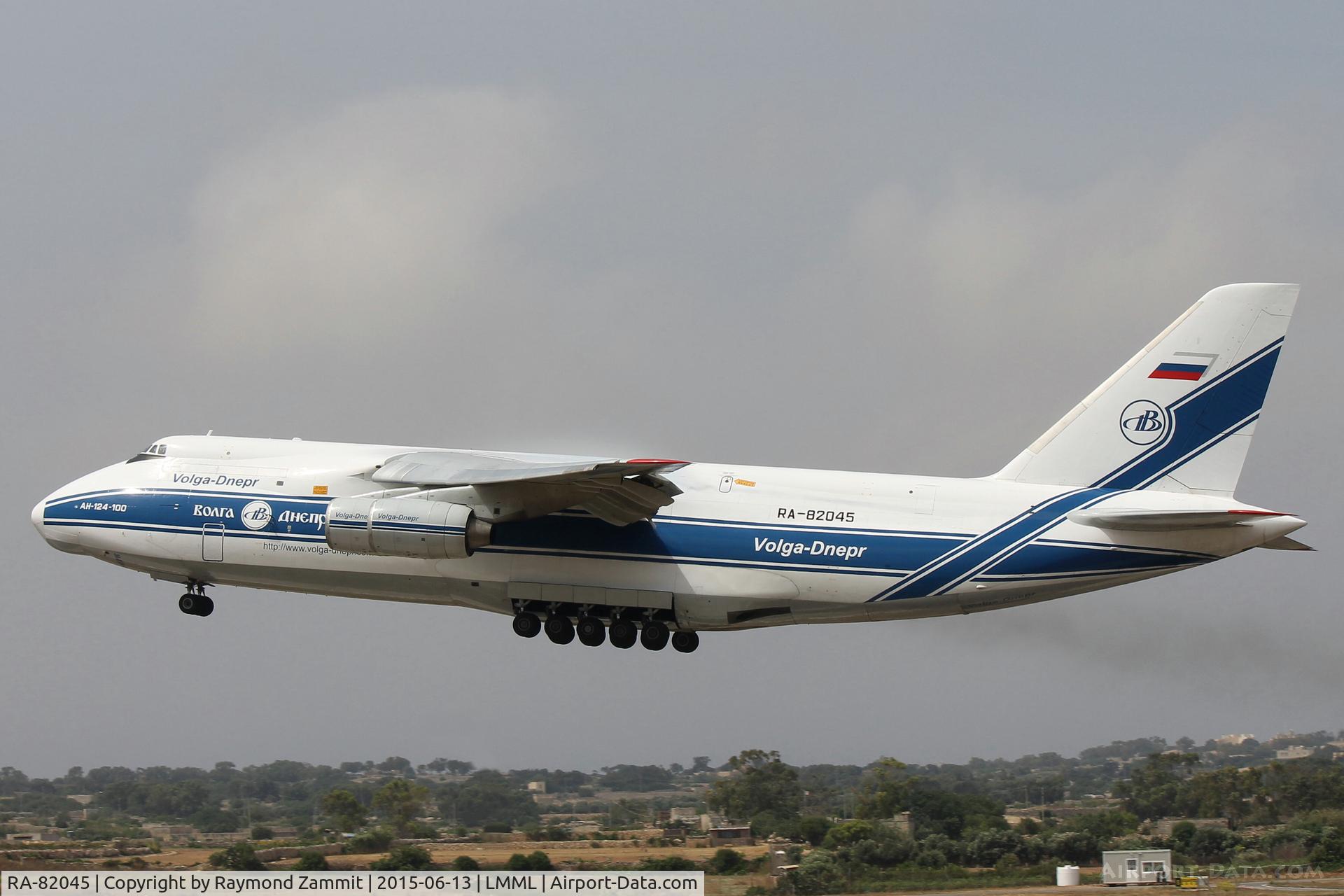 RA-82045, 1991 Antonov An-124-100 Ruslan C/N 9773052255113, Antonov An-124 Ruslin RA-82045 Volga Dnepr