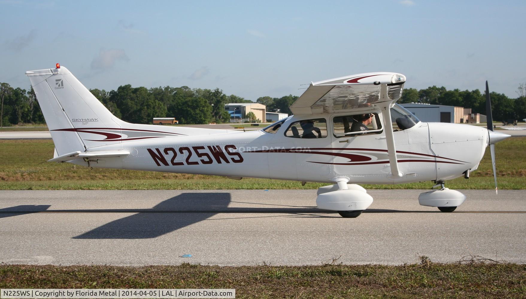 N225WS, 2005 Cessna 172S C/N 172S9800, Cessna 172S