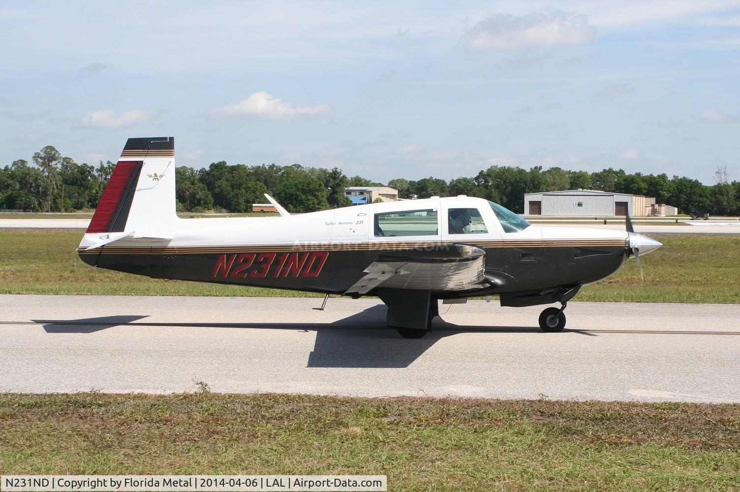 N231ND, 1979 Mooney M20K C/N 25-0207, Mooney M20K