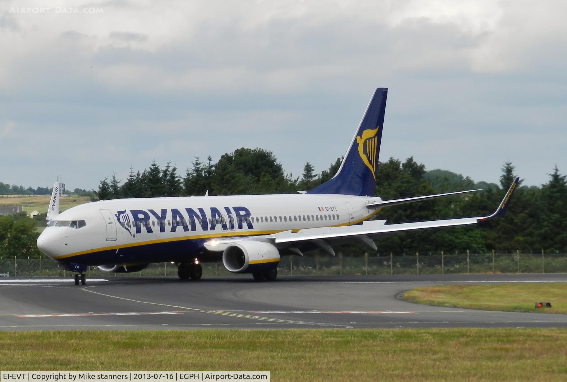 EI-EVT, 2012 Boeing 737-8AS C/N 40315, 