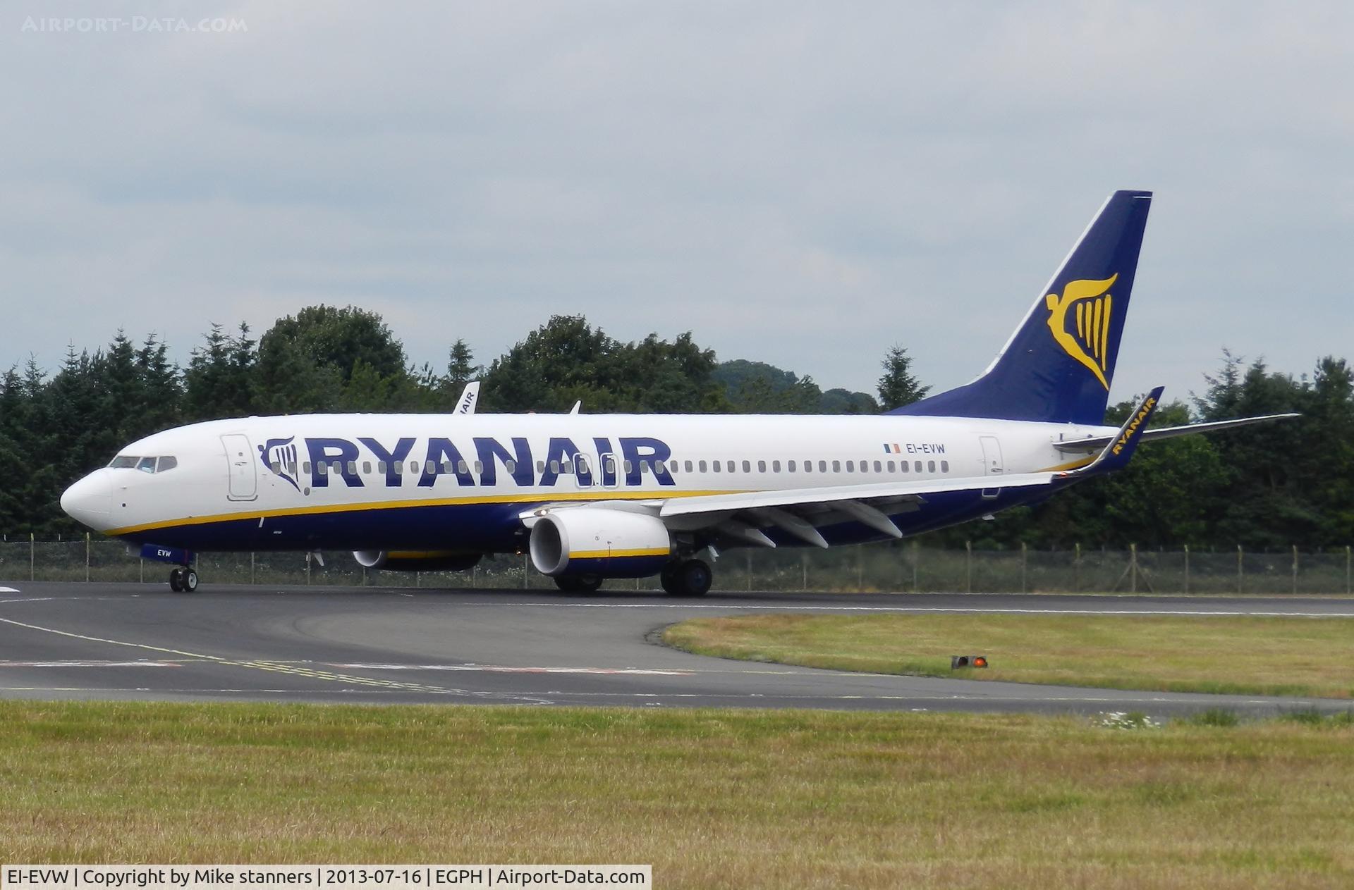 EI-EVW, 2012 Boeing 737-8AS C/N 40318, 