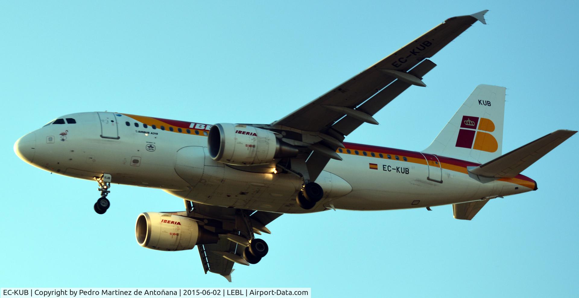 EC-KUB, 2008 Airbus A319-111 C/N 3651, El Prat Barcelona - España