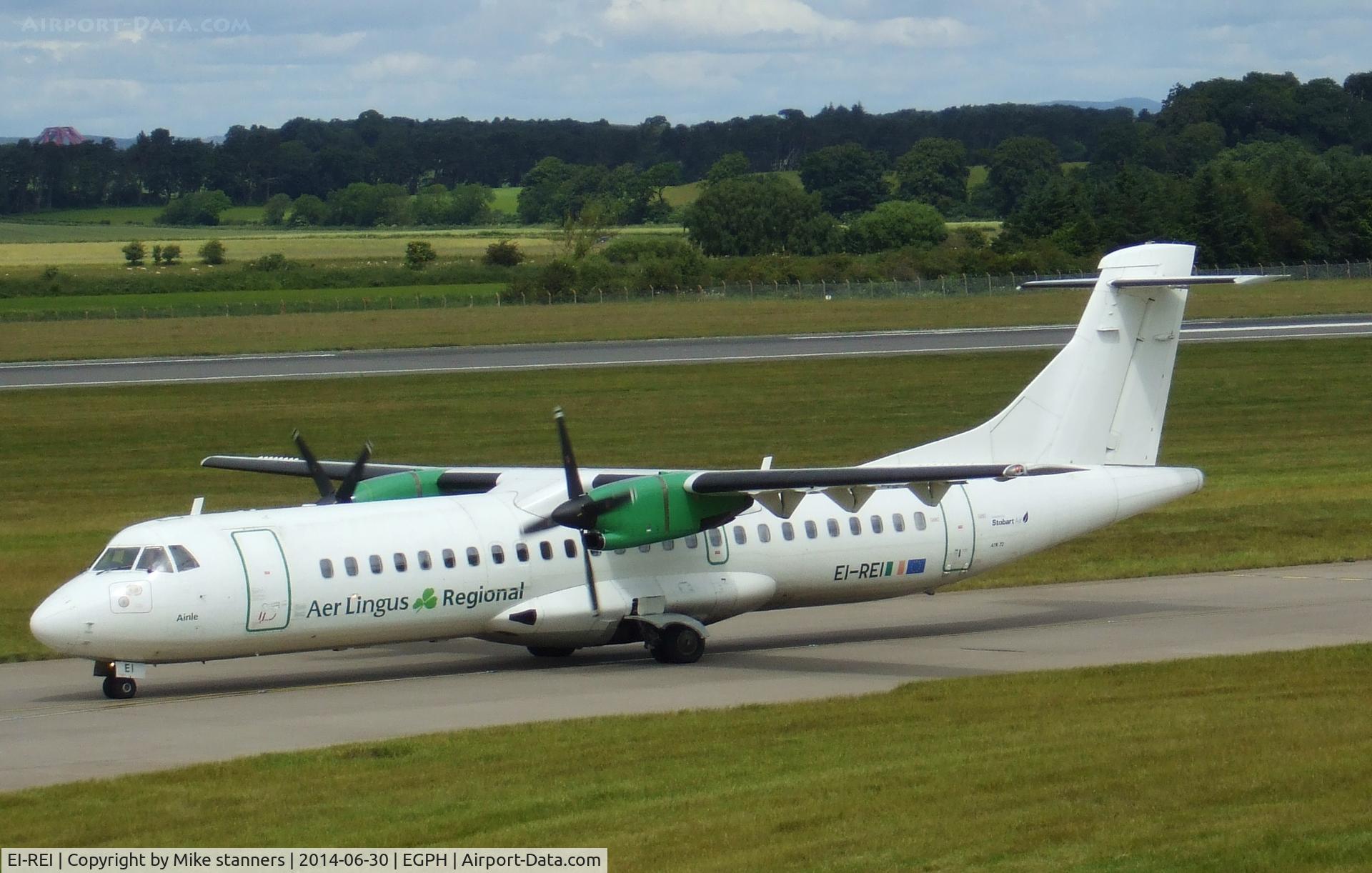 EI-REI, 1991 ATR 72-201 C/N 267, REA3805 Taxiing to runway 06 for departure to ORK