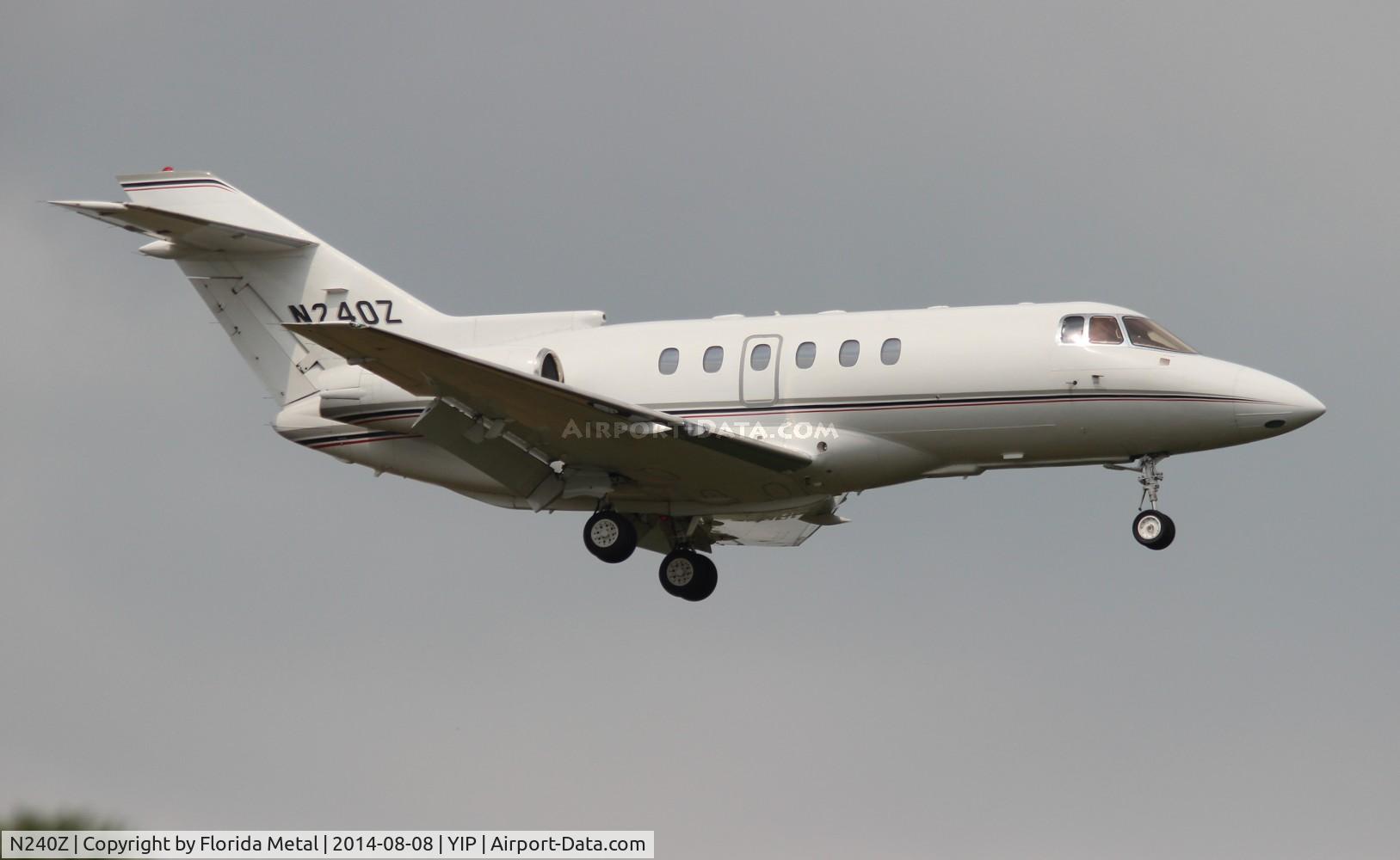 N240Z, 2001 Raytheon Hawker 800XP C/N 258565, Hawker 800XP