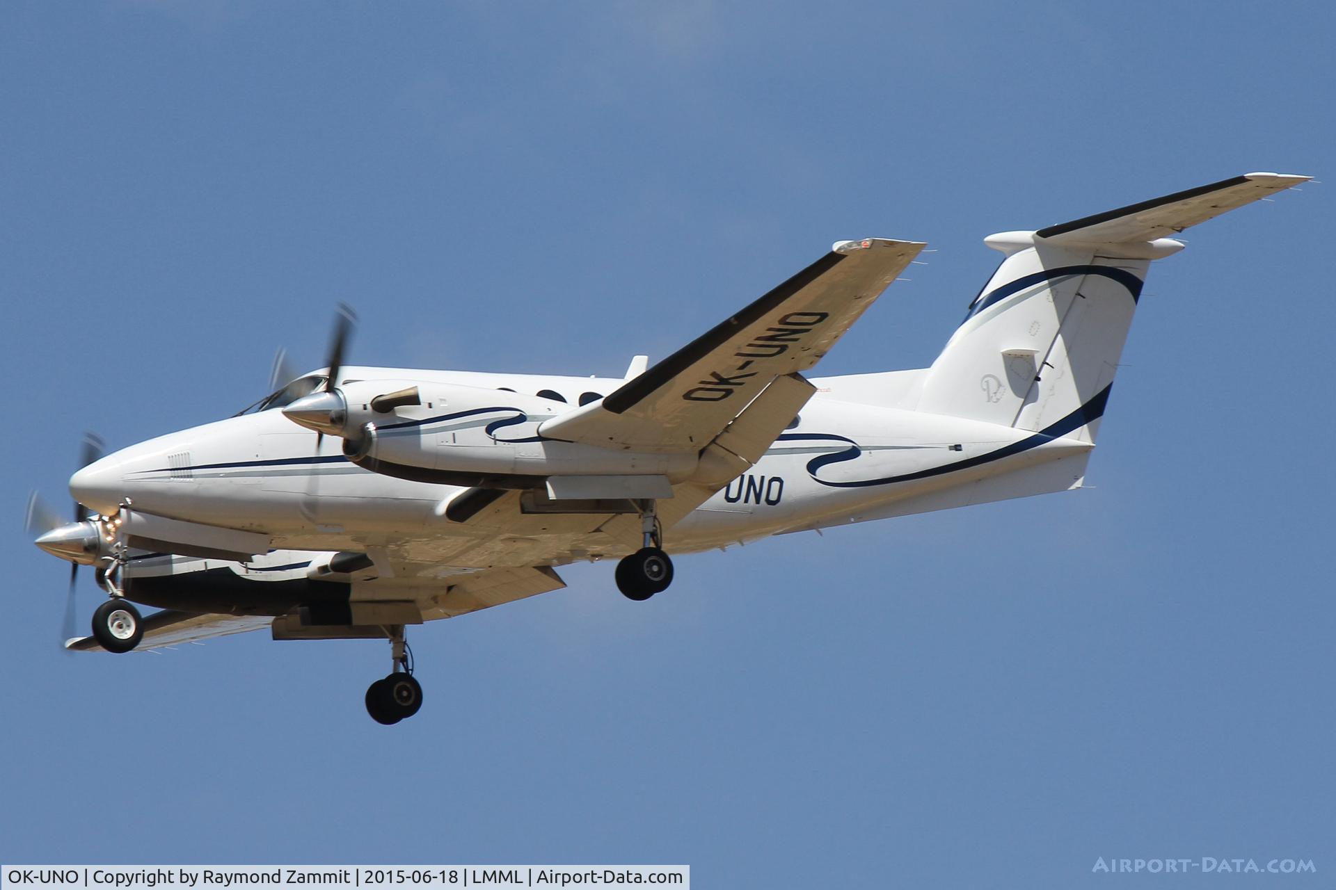 OK-UNO, 2005 Raytheon B200 King Air C/N BB-1905, Raytheon B200 Kingair OK-UNO Air Prague