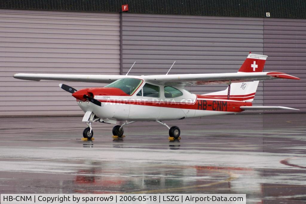 HB-CNM, 1978 Cessna 177RG Cardinal C/N 177RG1335, waiting in the rain