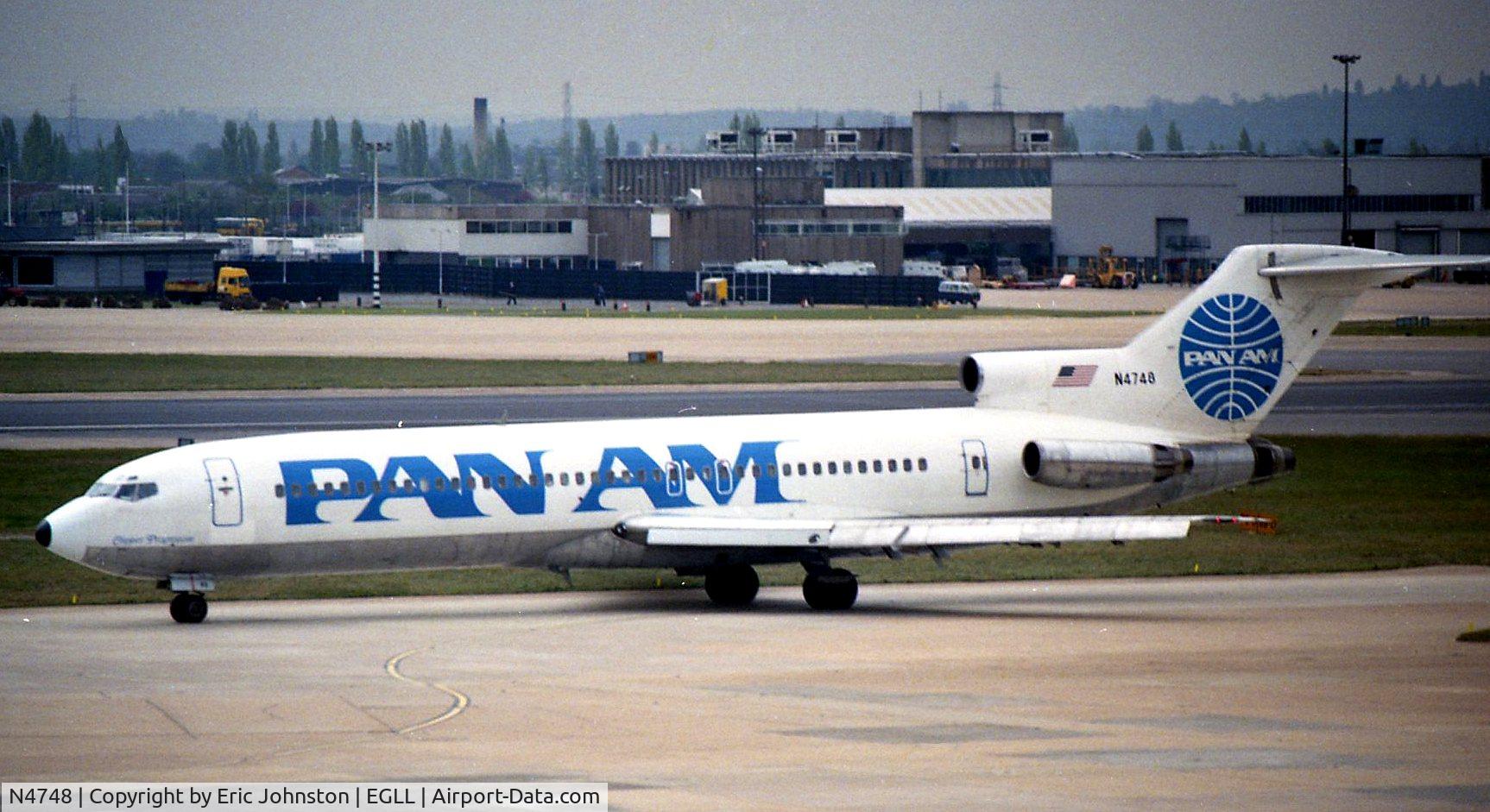 N4748, 1968 Boeing 727-235 C/N 19468, PanAM seen at Heathrow 1990