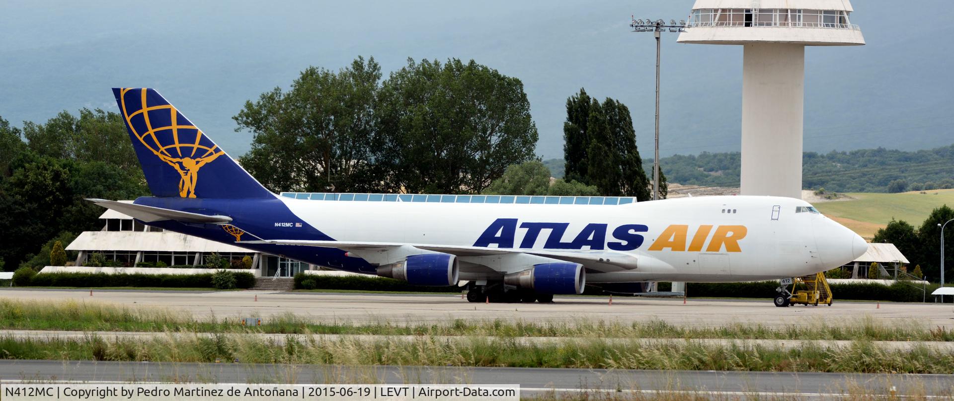 N412MC, 2000 Boeing 747-47UF C/N 30559/1244, El Prat Barcelona - España
