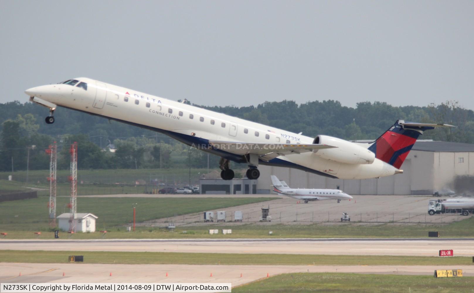N273SK, 2000 Embraer EMB-145LR C/N 145331, Delta Connection