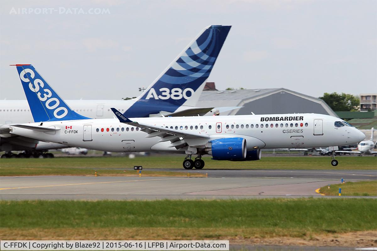 C-FFDK, 2014 Bombardier CSeries CS300 (BD-500-1A11) C/N 55001, Performing at Paris Air Show 2015.