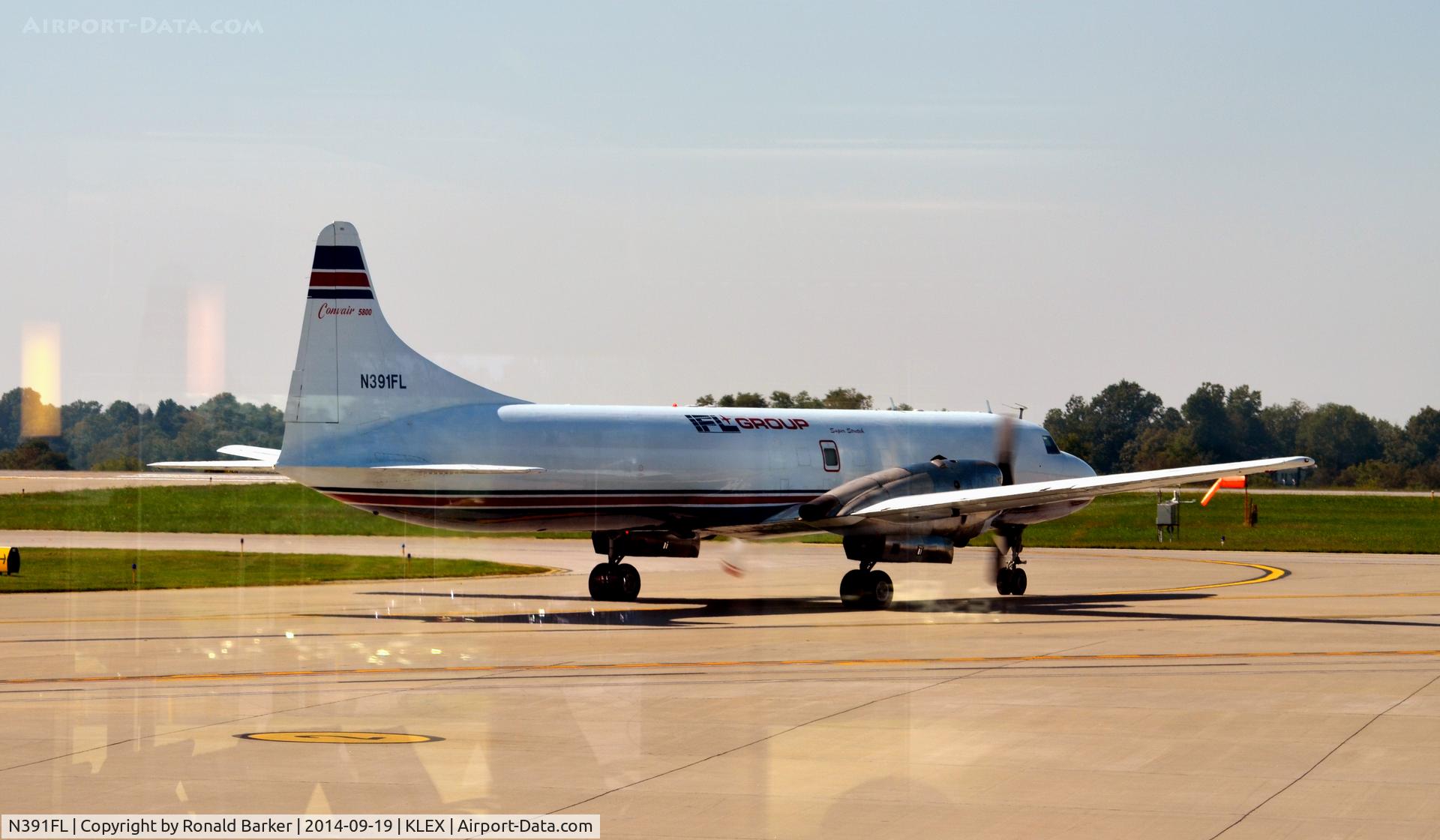 N391FL, 1955 Convair CV-5800(F) C/N 278, Taxi Lexington