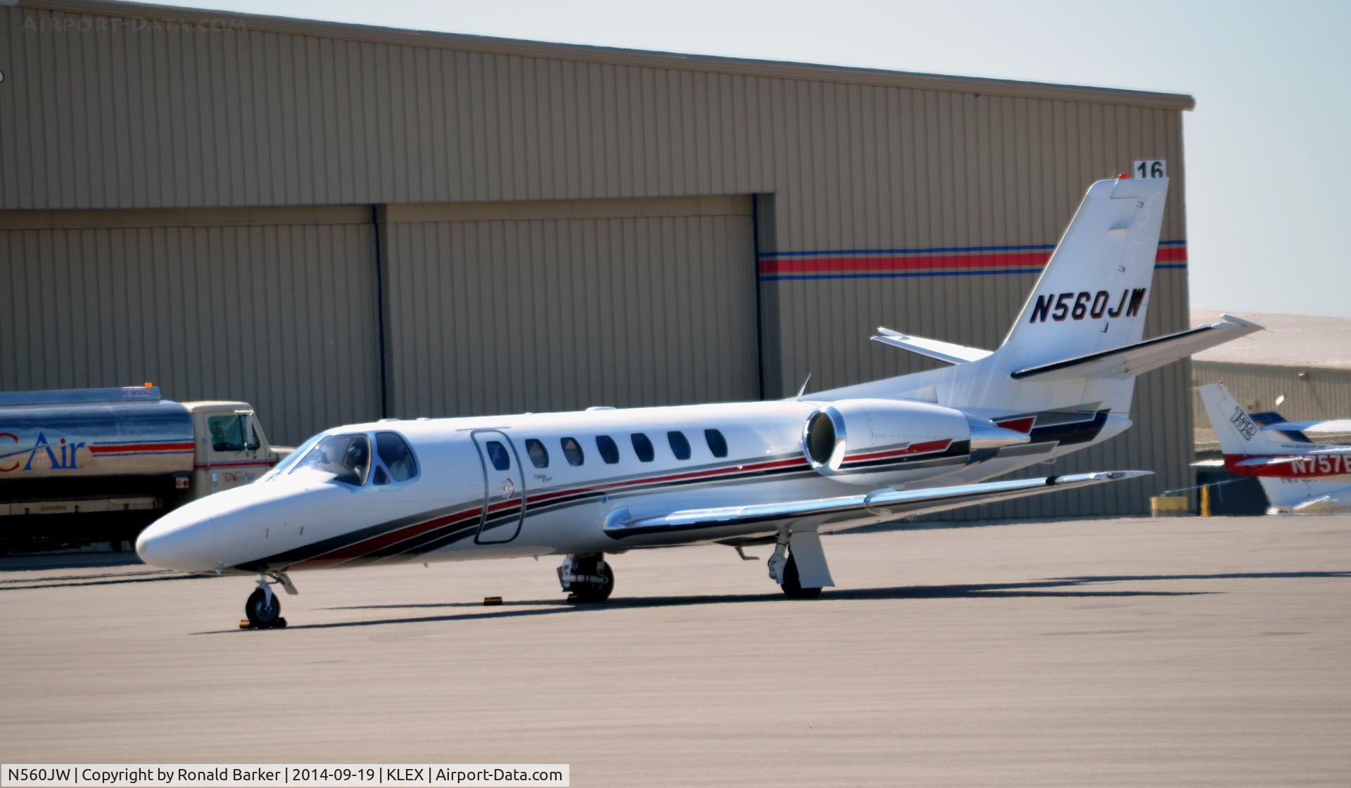 N560JW, 2001 Cessna 560 C/N 560-0560, Lexington