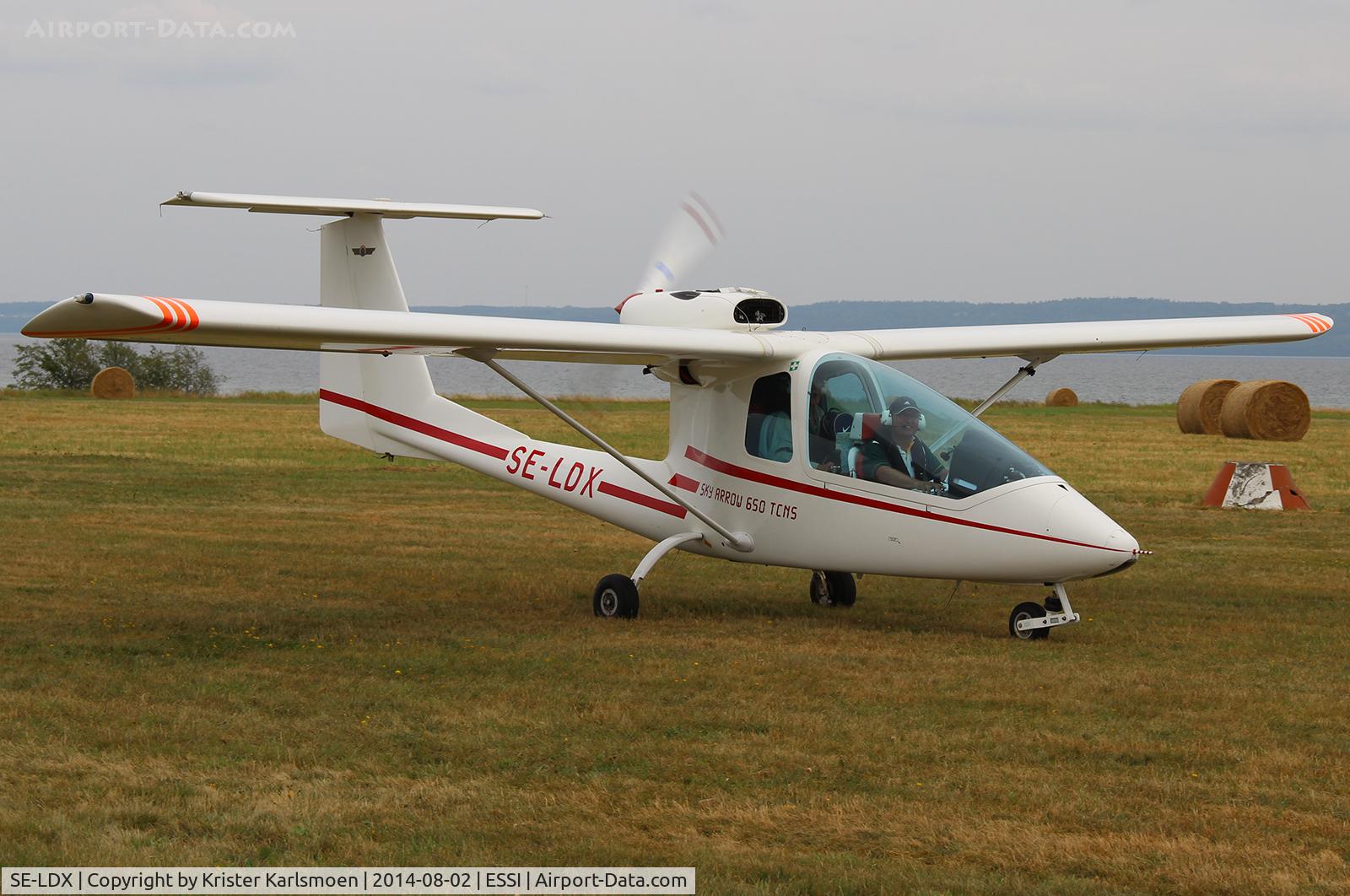 SE-LDX, 2001 Iniziative Industriali Italiane Sky Arrow 650TCNS C/N CNS012, Visingsö Fly In 2014.