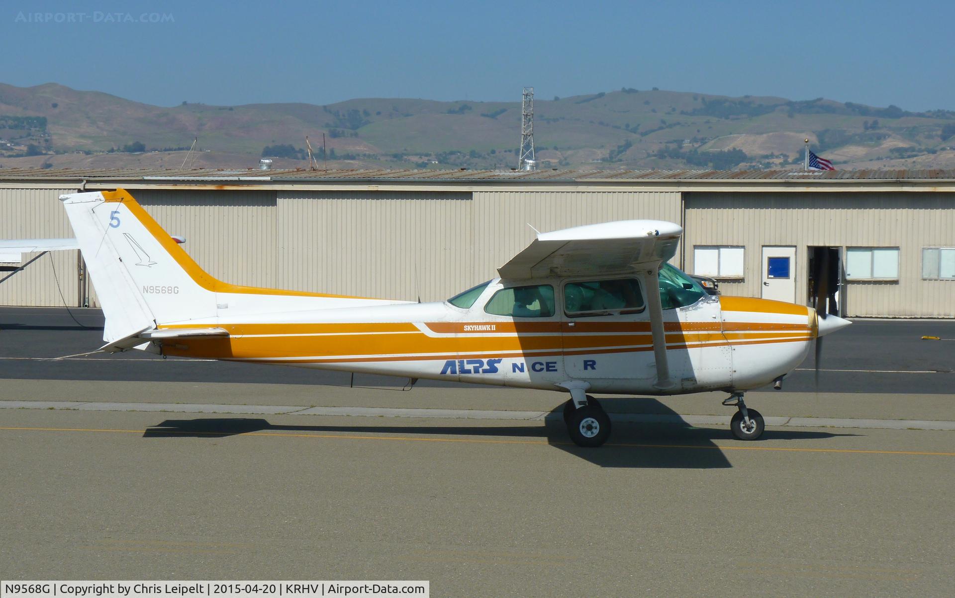 N9568G, 1979 Cessna 172N C/N 17273631, A local 1979 Cessna 172N used for flight school getting ready to depart Reid Hillview, CA for a flight lesson.
