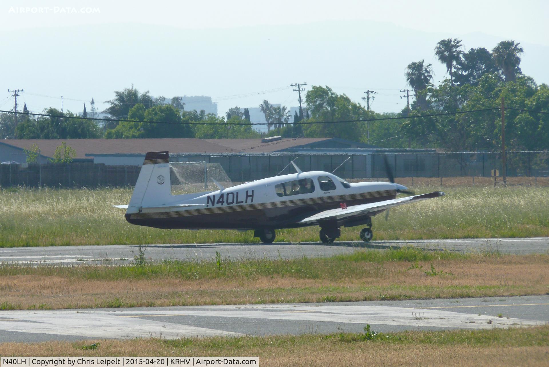 N40LH, 1994 Mooney M20M Bravo C/N 27-0178, A local 1994 Mooney M20M rolling down 31R with speed brakes at Reid Hillview Airport, CA.