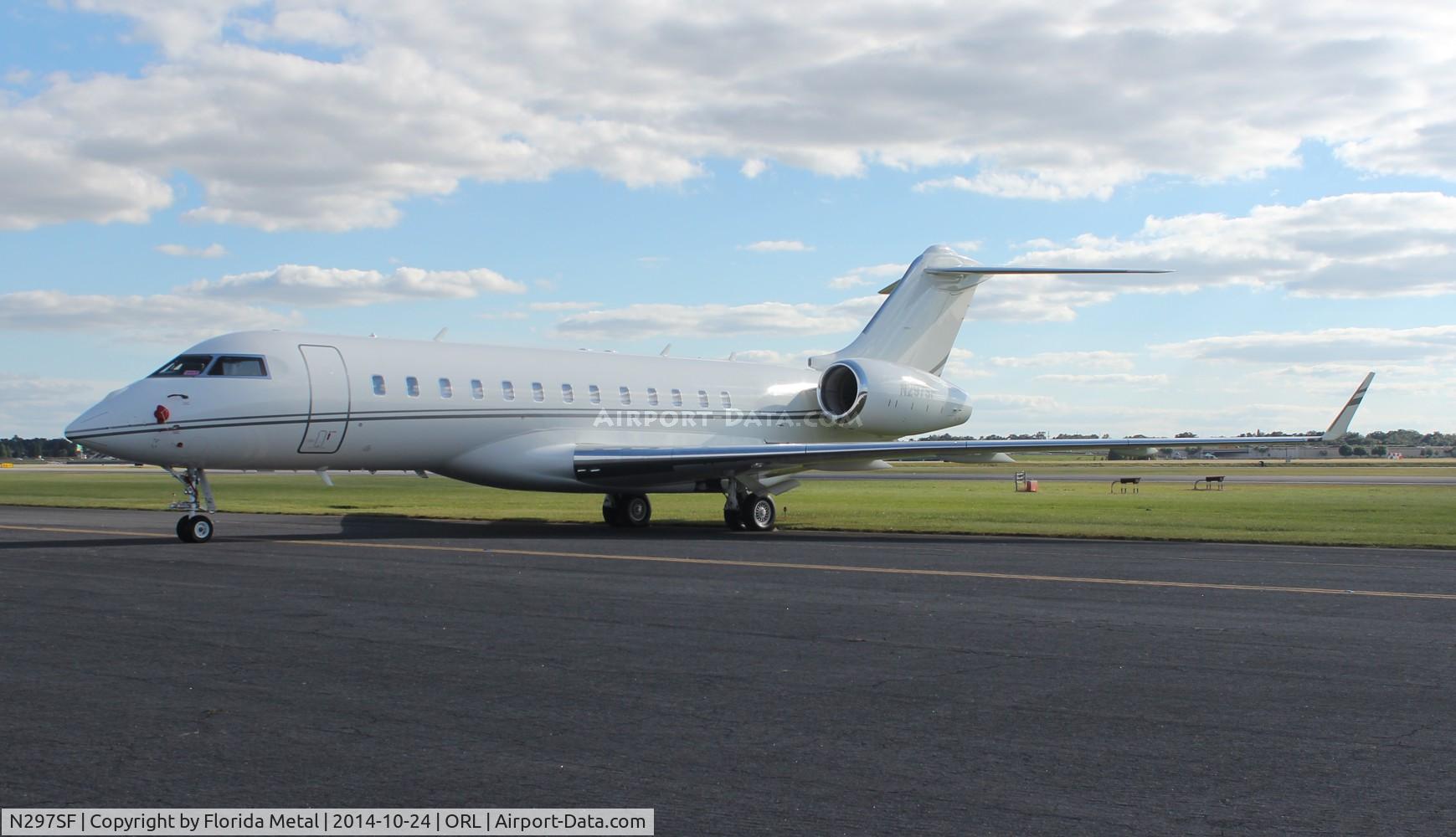 N297SF, 2006 Bombardier BD-700-1A10 Global Express C/N 9210, Global Express