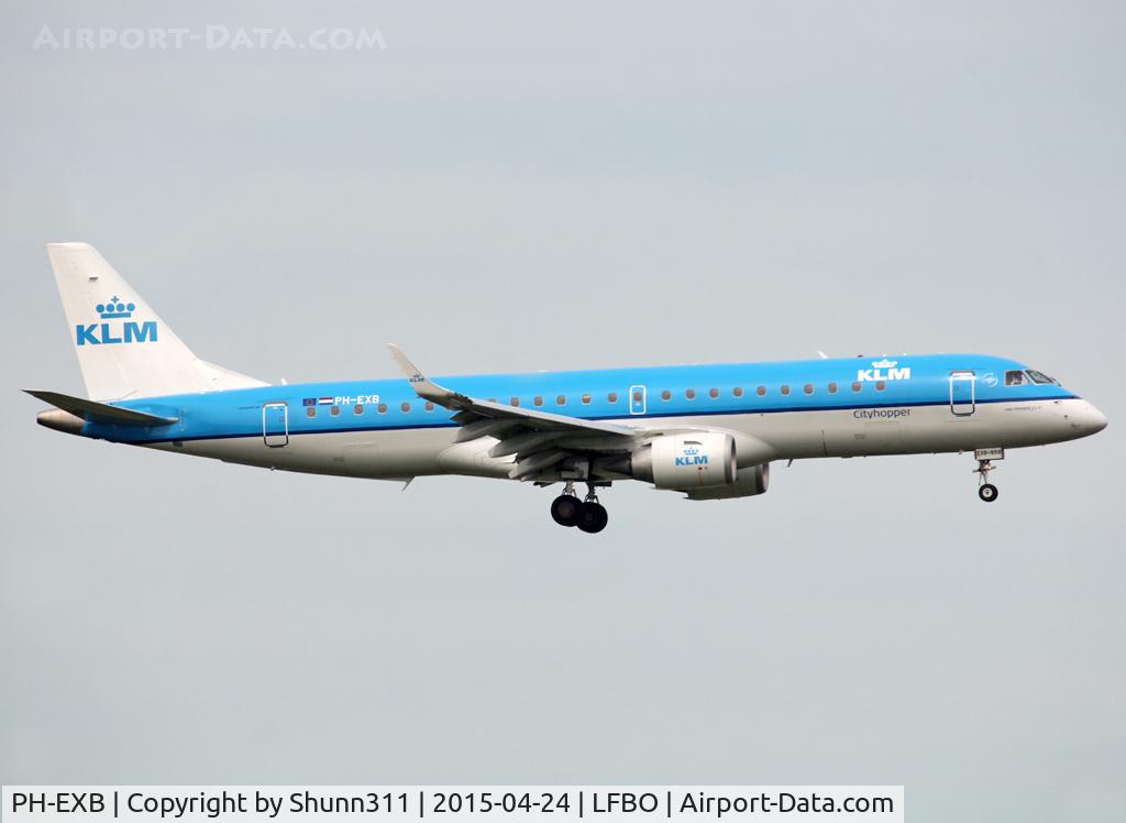 PH-EXB, 2014 Embraer 190STD (ERJ-190-100) C/N 19000658, Landing rwy 14L