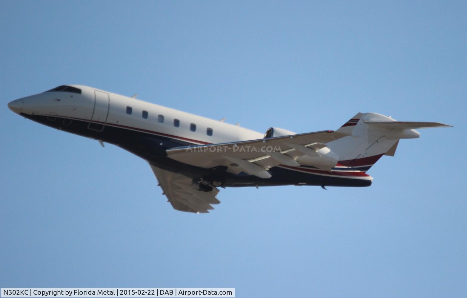 N302KC, 2013 Bombardier Challenger 300 (BD-100-1A10) C/N 20389, Kroger Challenger 300
