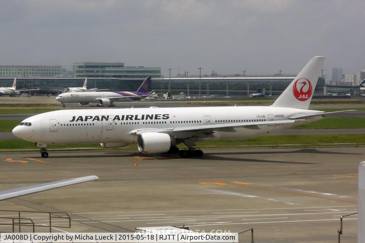JA008D, 1998 Boeing 777-289 C/N 27640, At Haneda