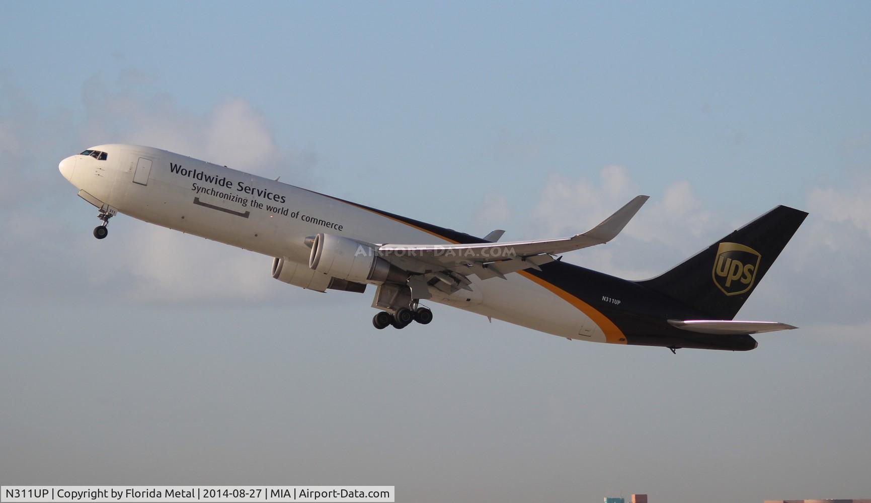 N311UP, 1996 Boeing 767-34AF C/N 27741, UPS 767-300