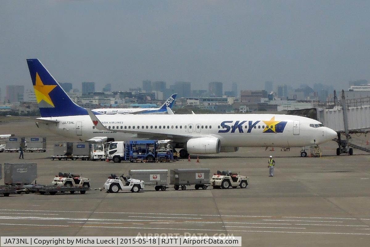 JA73NL, 2012 Boeing 737-8HX C/N 38104, At Haneda
