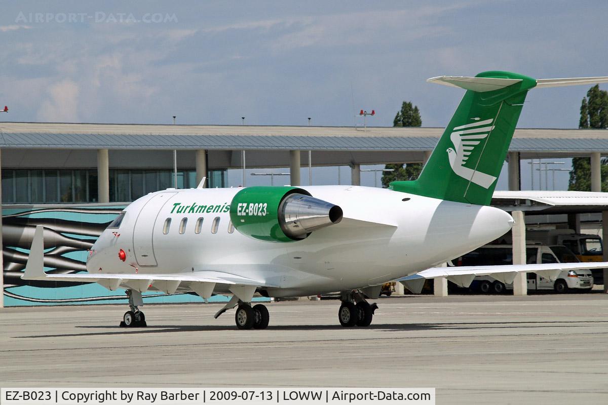 EZ-B023, 2008 Bombardier Challenger 605 (CL-600-2B16) C/N 5750, Bombardier 605 Challenger [5750] (Government of Turkmenistan) Vienna-Schwechat~OE 13/07/2009