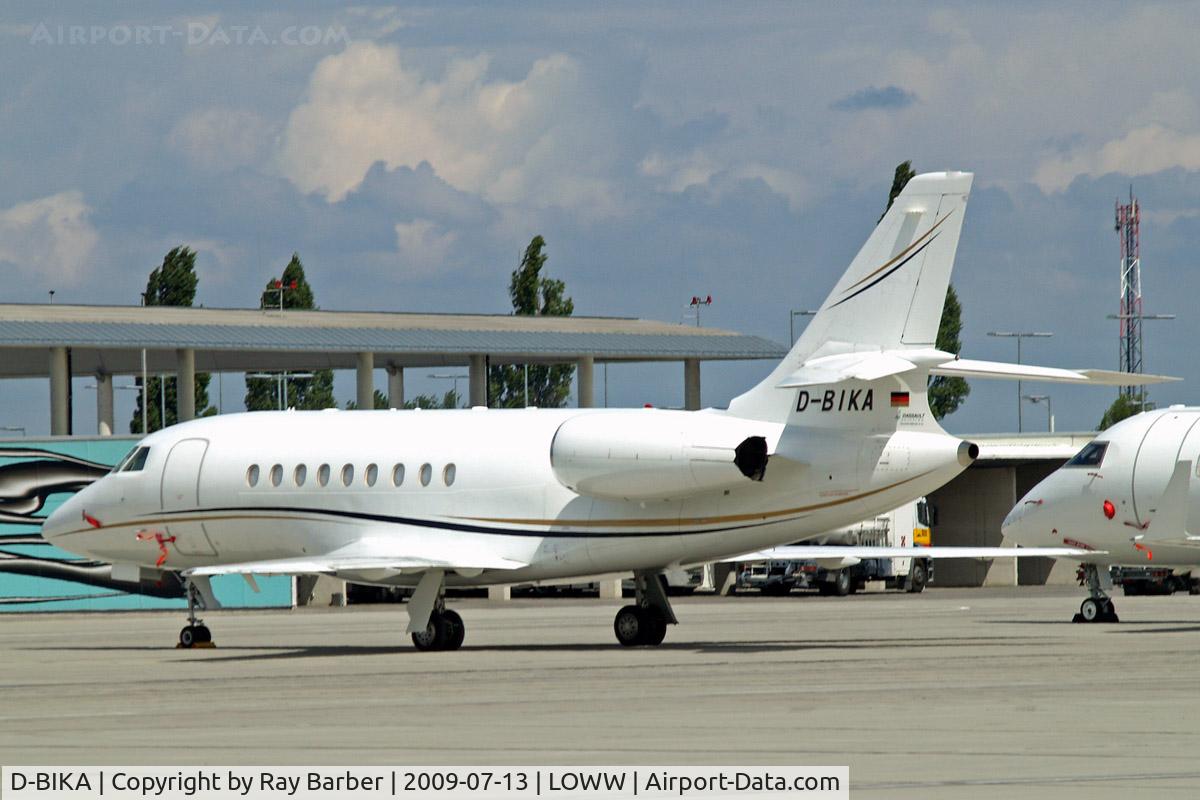 D-BIKA, 2006 Dassault Falcon 2000EX C/N 76, Dassault Falcon 2000EX EASy [76] ACM Air Charter Luftfahrt) Vienna-Schwechat~OE 13/07/2009