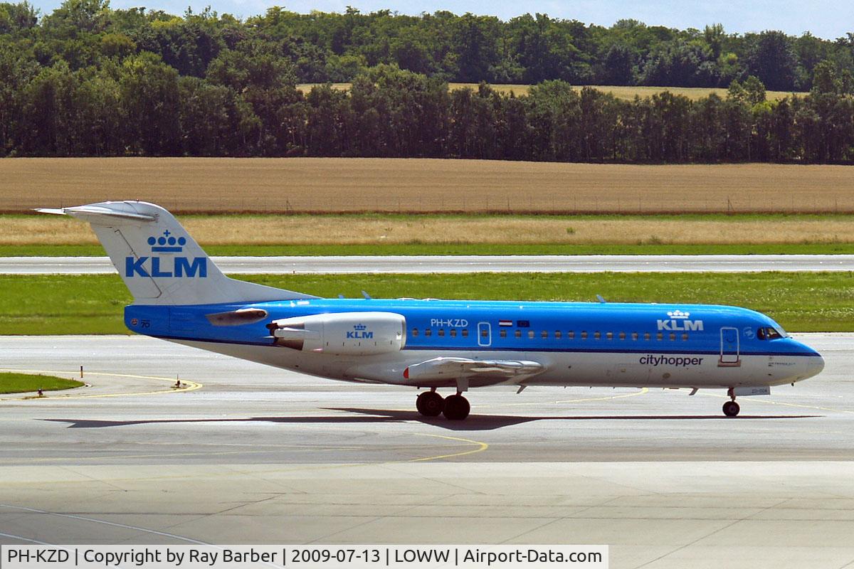 PH-KZD, 1997 Fokker 70 (F-28-0070) C/N 11582, Fokker F-70 [11582] (KLM cityhopper) Vienna-Schwechat~OE 13/07/2009